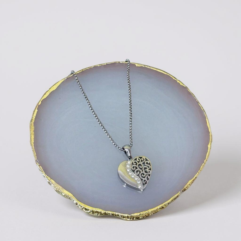 Heart Filigree Pendant Necklace – Silver & Rose Gold Elegance