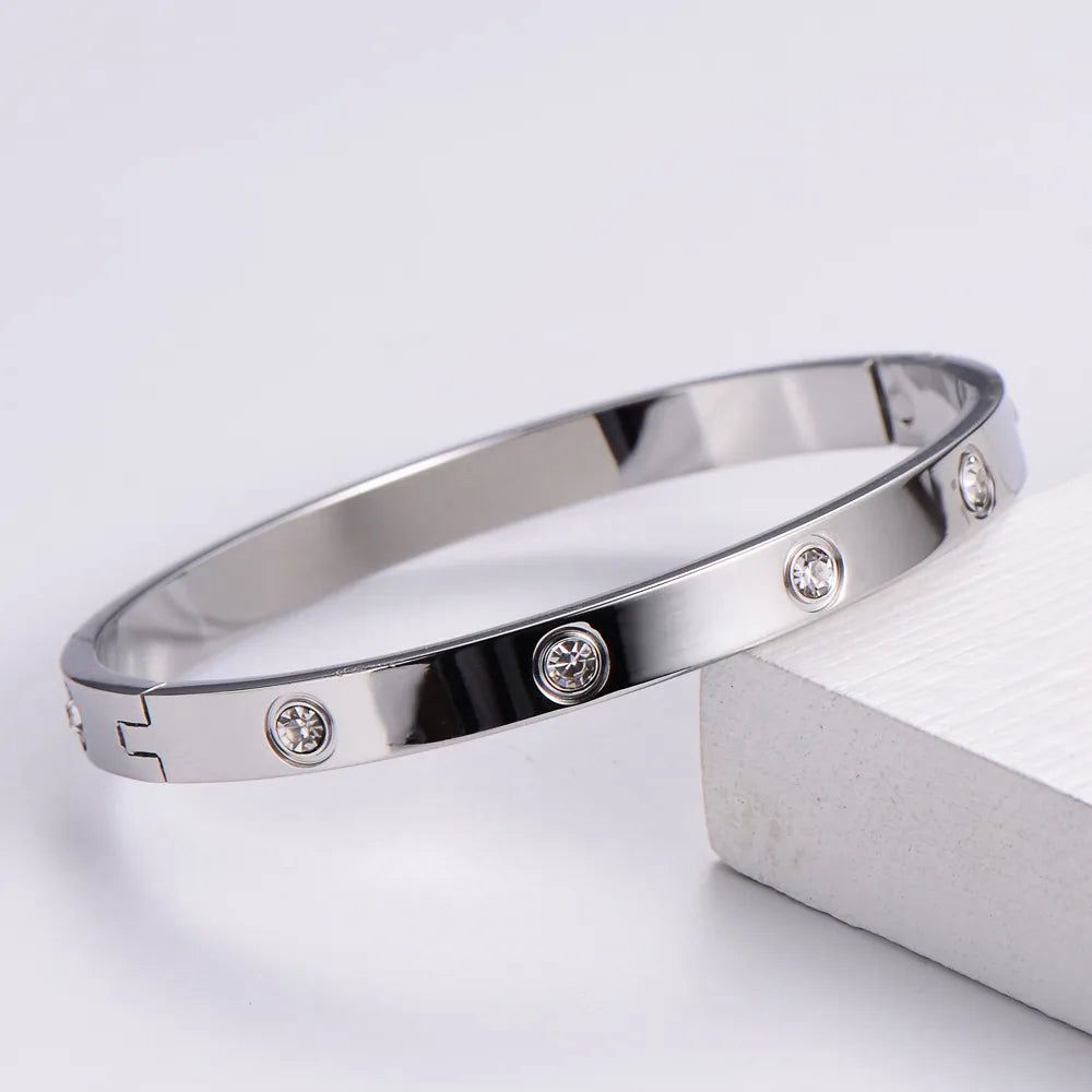 Classic Crystal-Studded Bangle – Gold & Silver