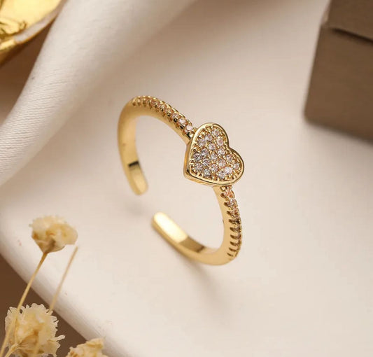 Glimiora Sparkling Heart Ring – Love in Every Shine