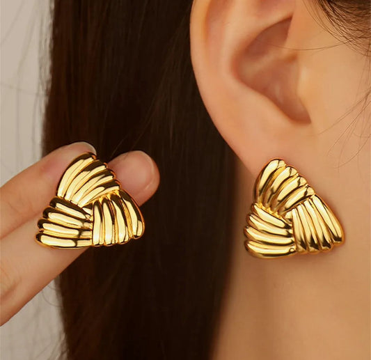 Glimiora Bold Gold Statement Earrings – Radiance Redefined