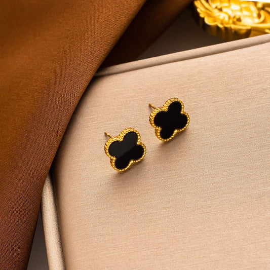 Glimiora Black Clover Stud Earrings – Timeless Elegance in Gold