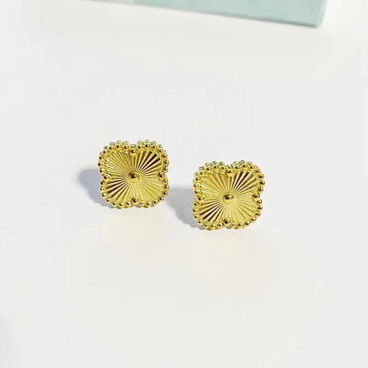 Glimiora Golden Radiance Clover Studs – Classic Beauty Redefined