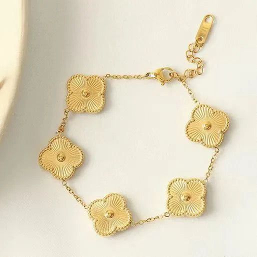Golden Radiance Clover Bracelet
